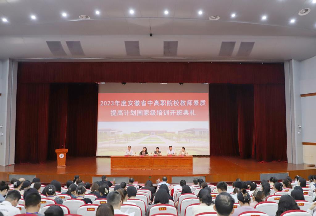 75075F8E102F5C30E6B27C73DEB_73ADC37A_12101