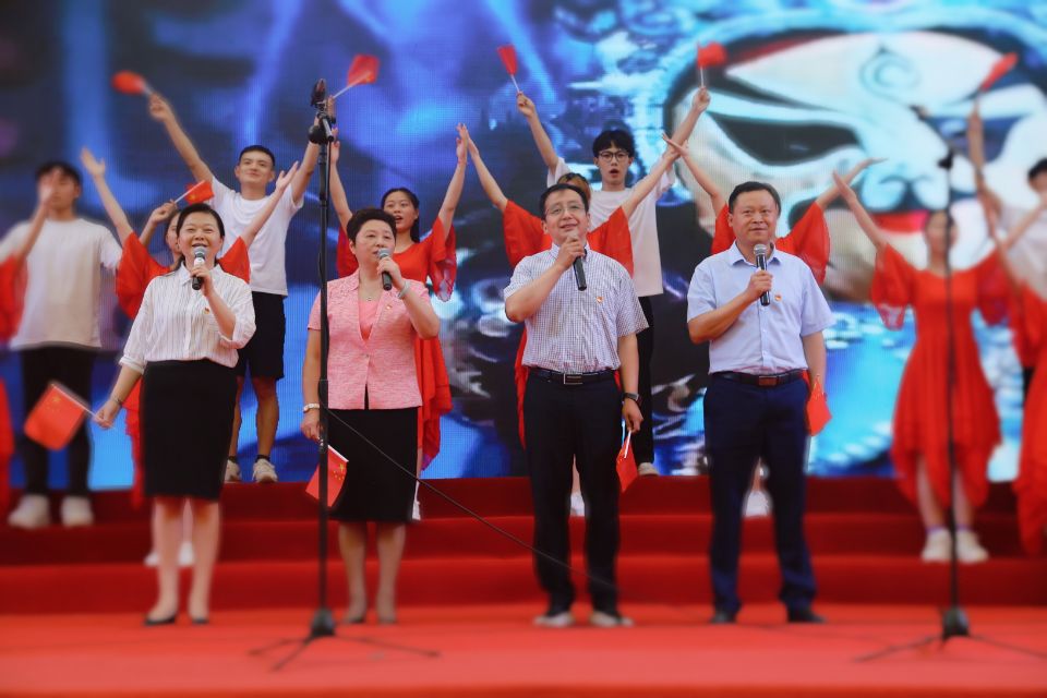 0E7E8FF14DF3C330DE437EF82F2_0342DF9B_146EF.jpg?e=