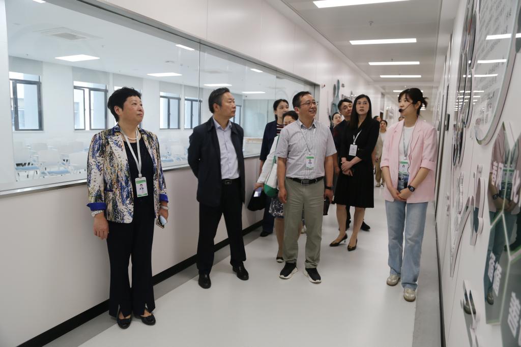 70AE1FD8F4575CA333C6A6933B0_227C1439_13962