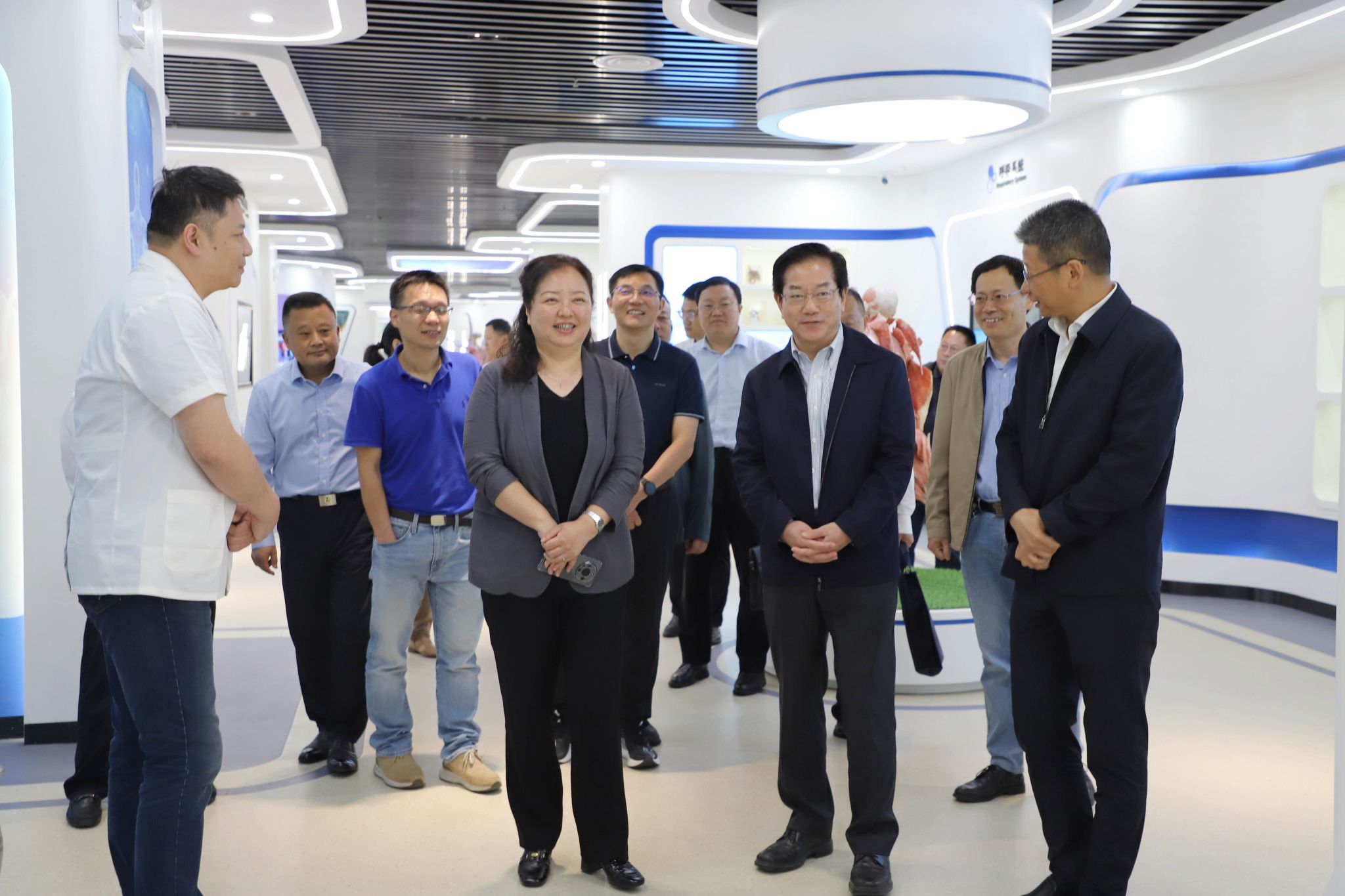 A61A5649A6C8AEBE5FF8C164824_F0400292_3E0E1