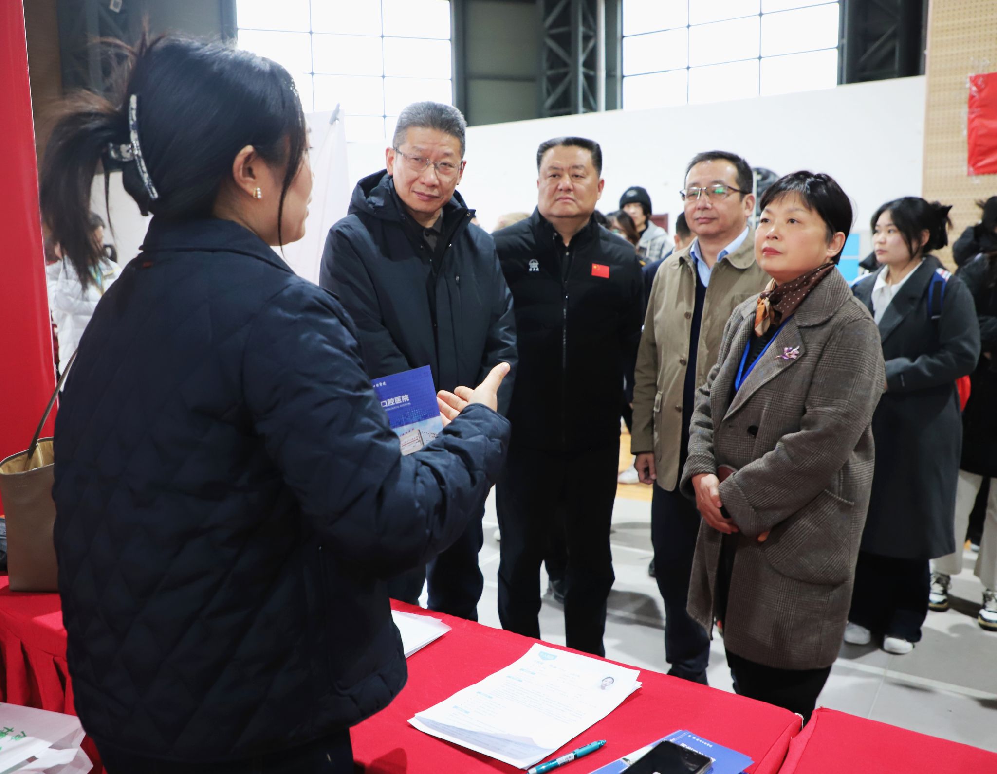 B082ABD59BDFA365B648CF047AB_E577A5E7_424CB