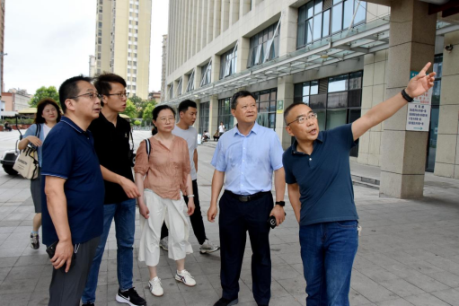 9EA128394919048275A0560FBF8_EDC51428_AA8BA