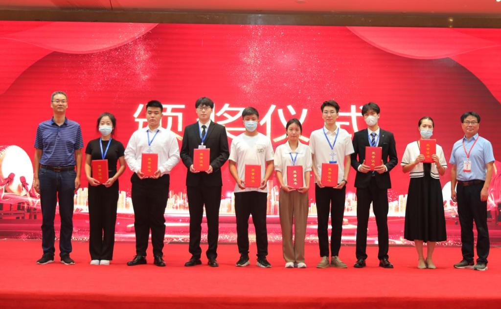 903A038CA396A7B106BE4009D07_BD3DA331_155AC