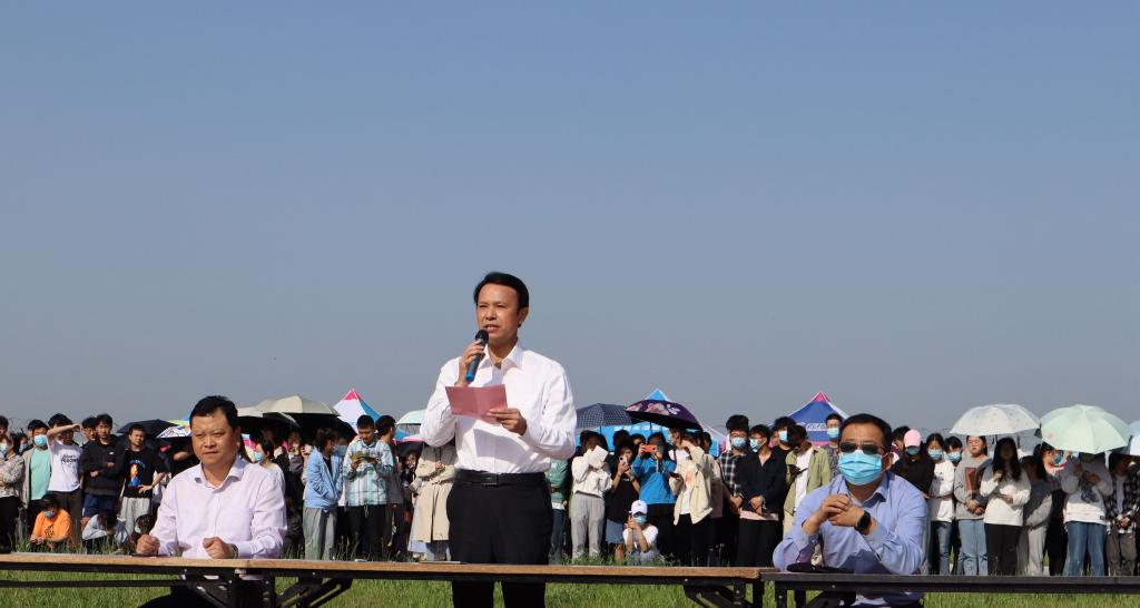 941B59F83B037371868EB62B1C4_F432F5DE_E41E