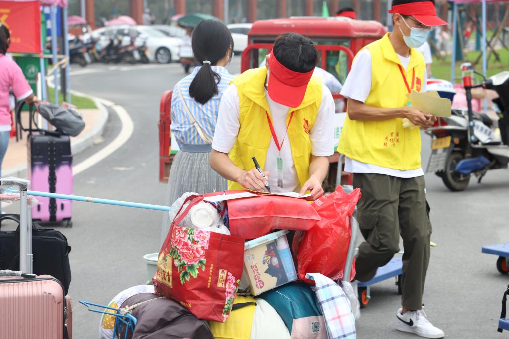 51B4611974355D5797B6361921A_5EA94BA6_194AB.jpg?e=