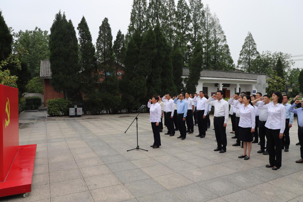 65081C7D84D8F915A7E9CE7A71C_0BE976A0_1D9D7