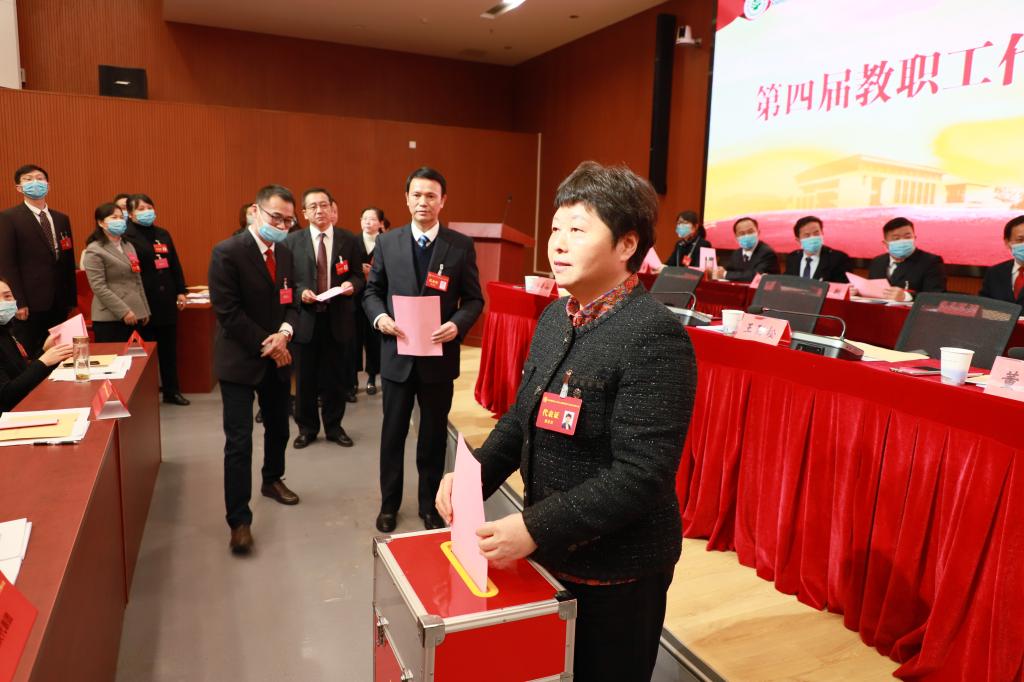 65071B0575A7BF3E972AFE6A92C_4B005C7D_159DF