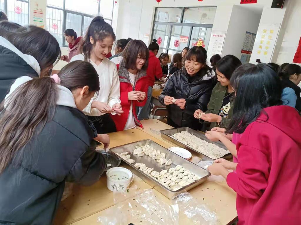 449F43EE21D83EE38F014DE3F1B_84F5798B_1B2DB