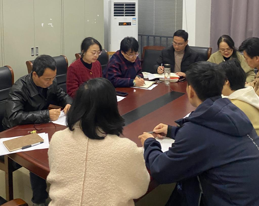 E81A1EA287A12BA0F1BD05467B3_4E825747_18263