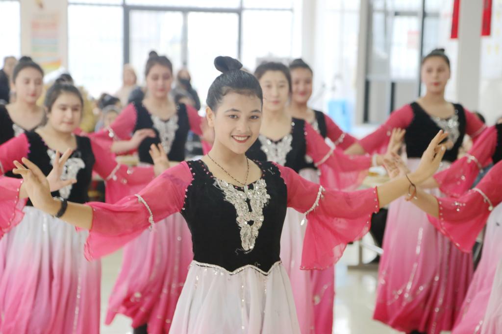 C8CBB2C54D013886615424C33DC_08740322_11514.jpg?e=