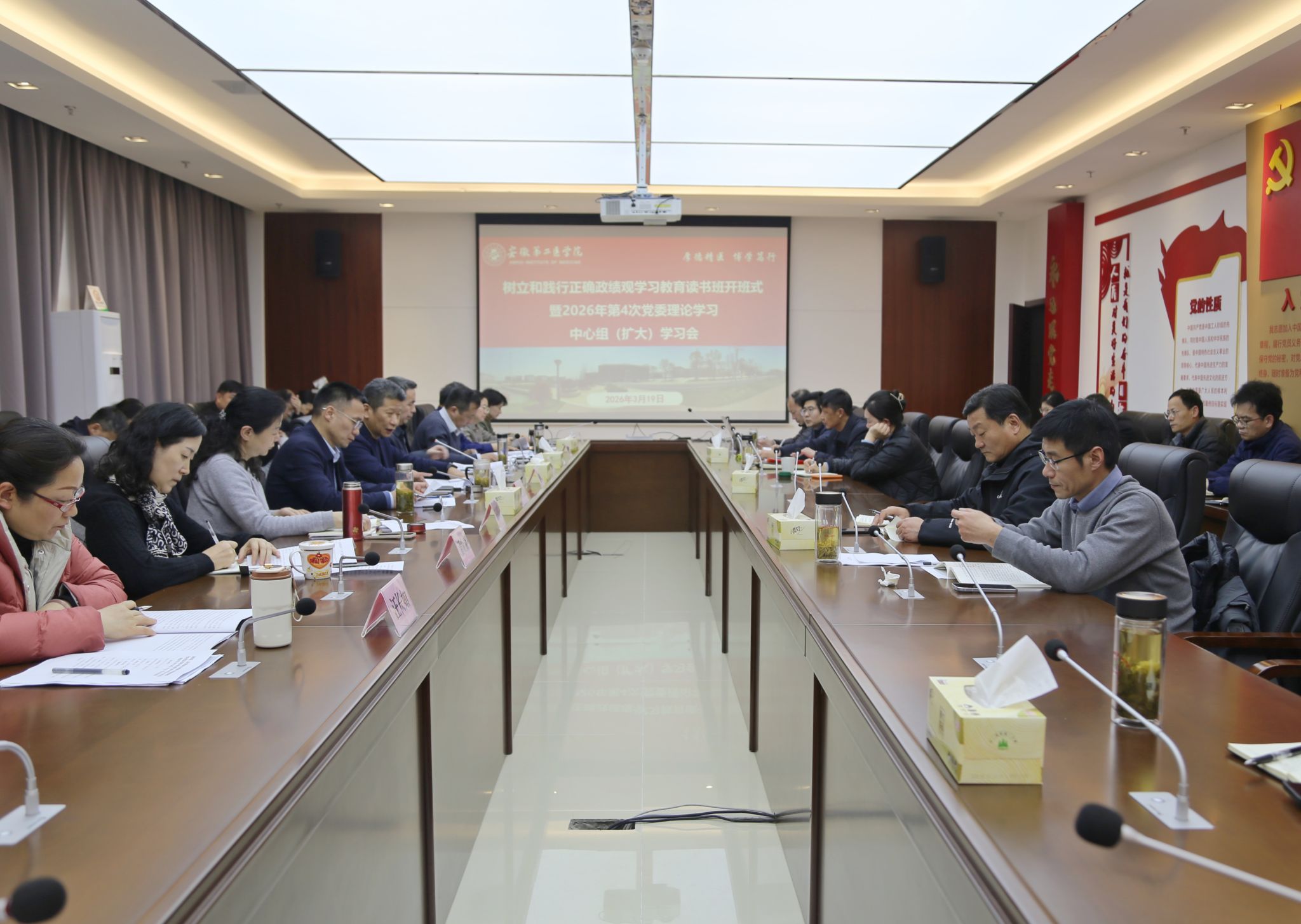 719F01BDE8F3706F55EEF8FF1A9_F7600553_42B4D