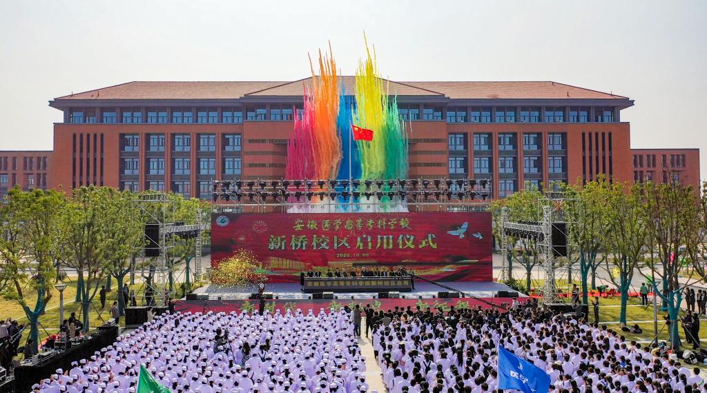 C0B4AE0B4CAE02266B3759207FF_CB2775E1_23883.jpg?e=